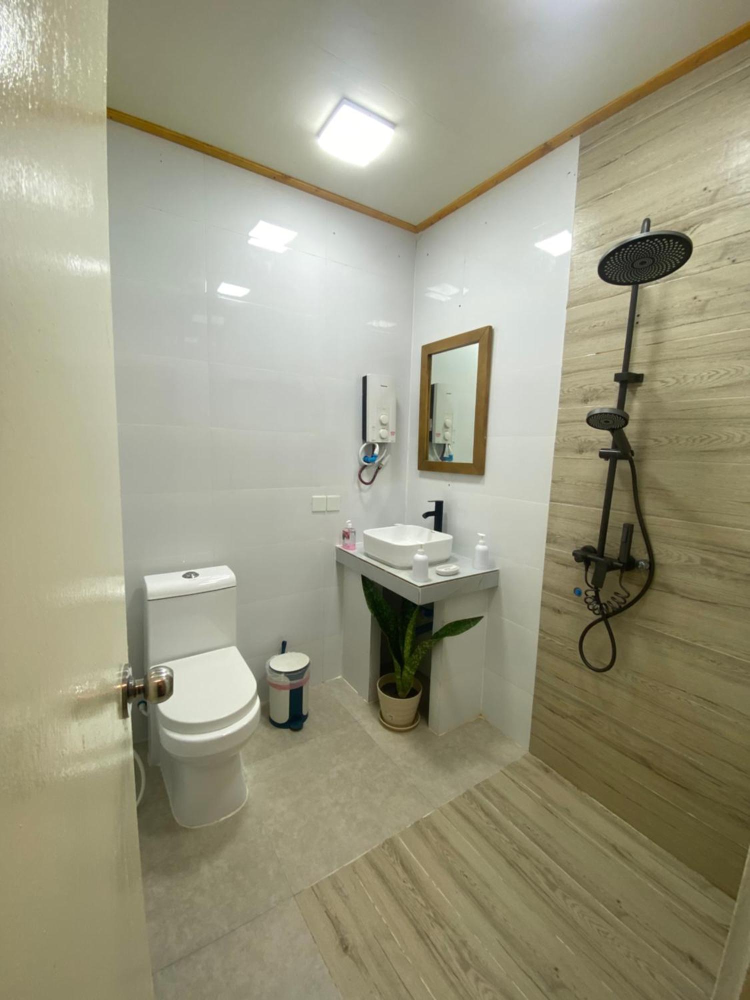 Maavaharu Guest House Himmafushi Bagian luar foto