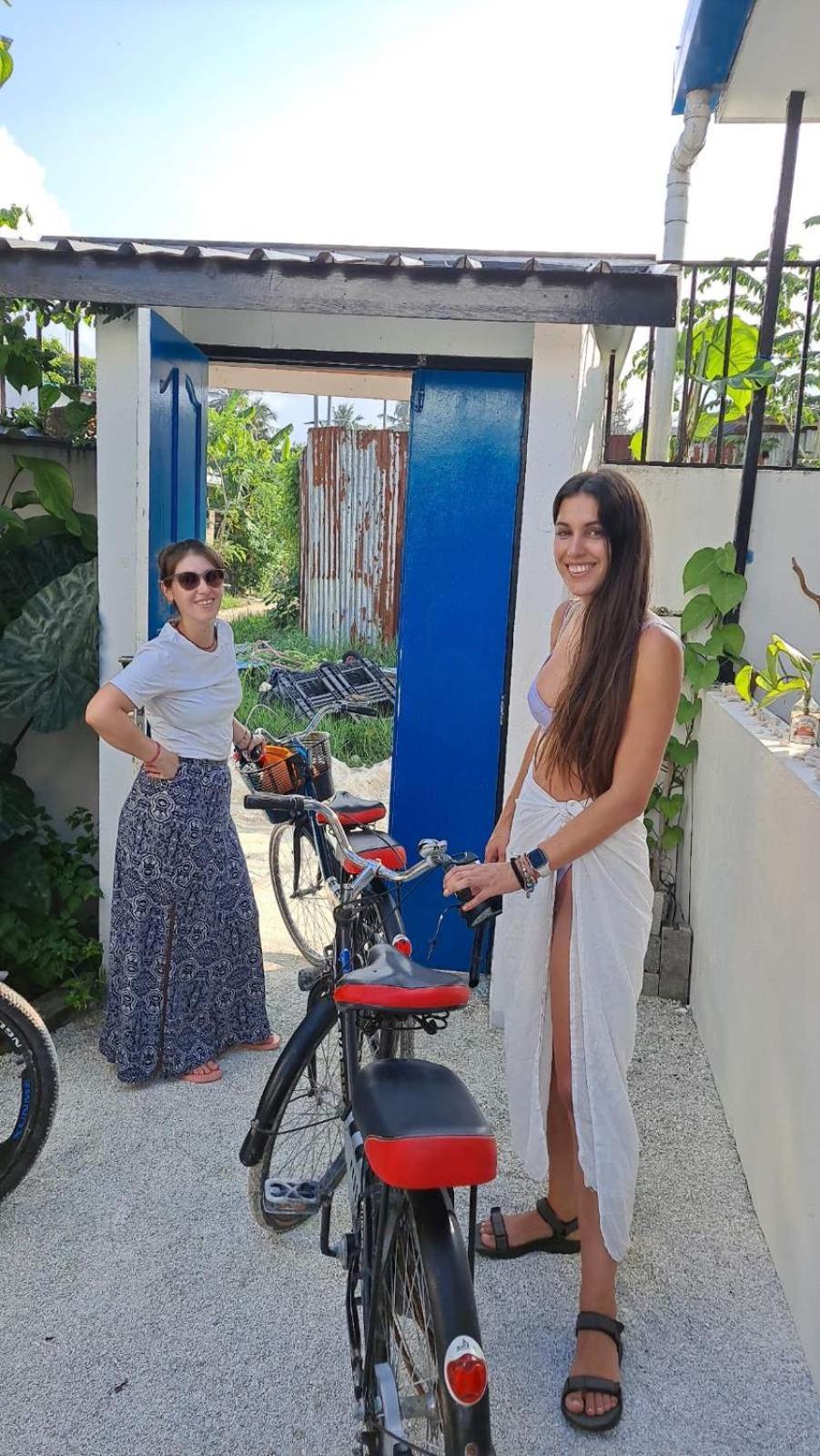 Maavaharu Guest House Himmafushi Bagian luar foto