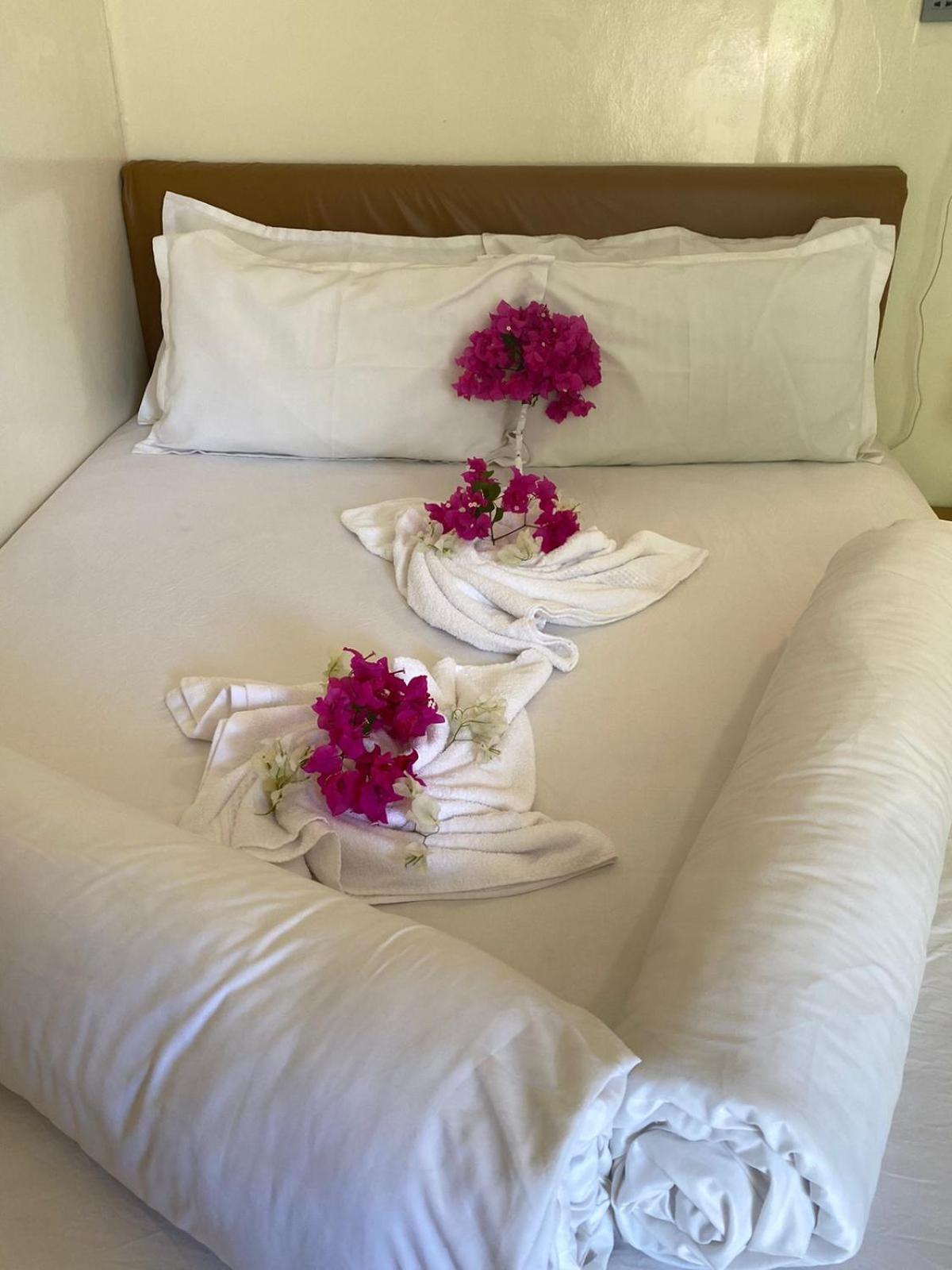 Maavaharu Guest House Himmafushi Bagian luar foto